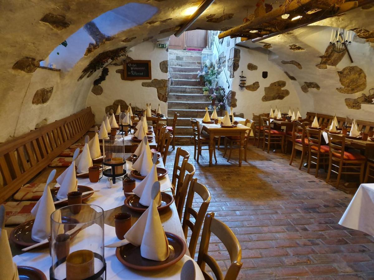 Landgasthaus "Zum Engel" Neuleiningen Exterior foto
